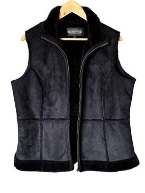 Northern Reflections Black Faux Suede Sherpa Lined Vest - Large